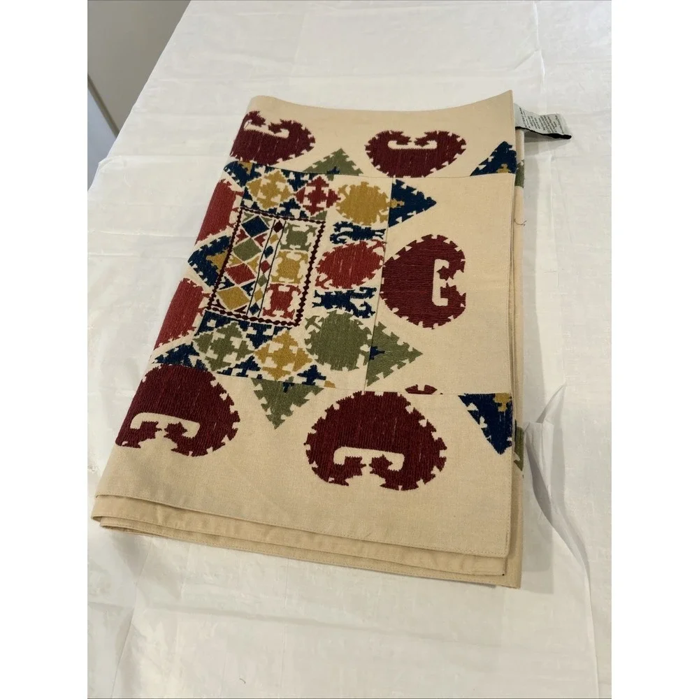 Pottery Barn Table Runner 20